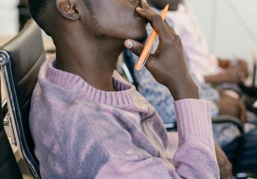 pexels-mikhail-nilov-9301402